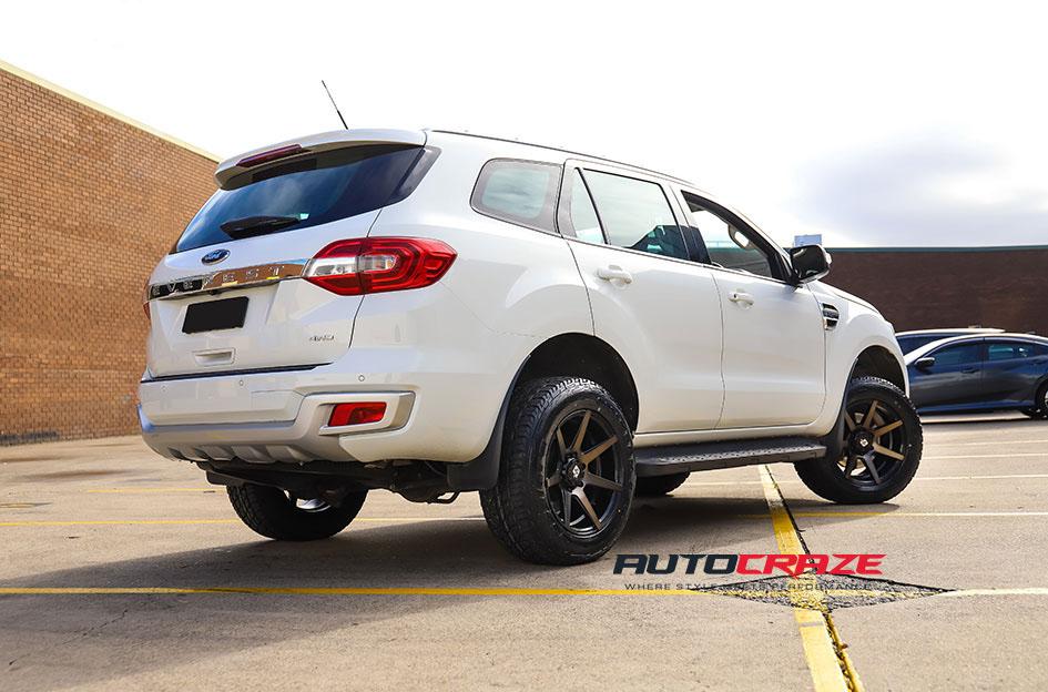 FORD EVEREST AVALANCHE MACHINED FACE MATTE BLACK DARK TINT